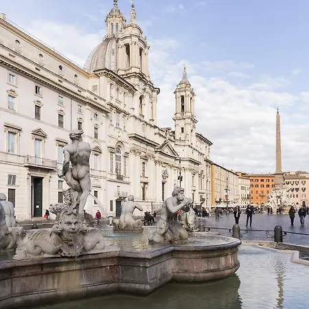 Navona Square Řím