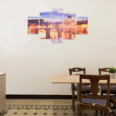 Navona Square Apartment